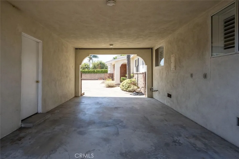16017 Parthenia North Hills, CA 91343