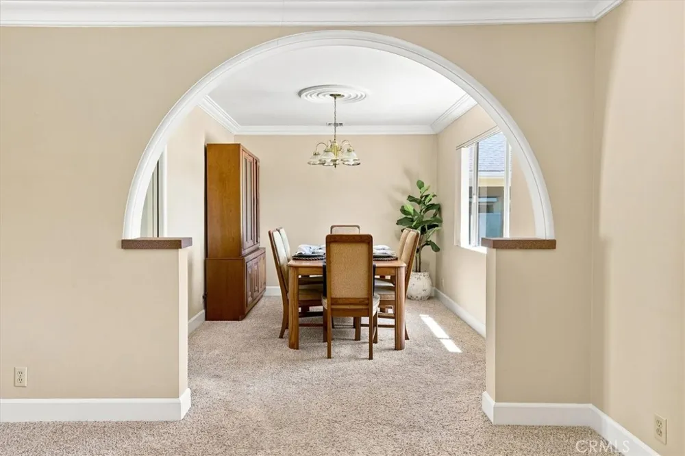 16017 Parthenia North Hills, CA 91343