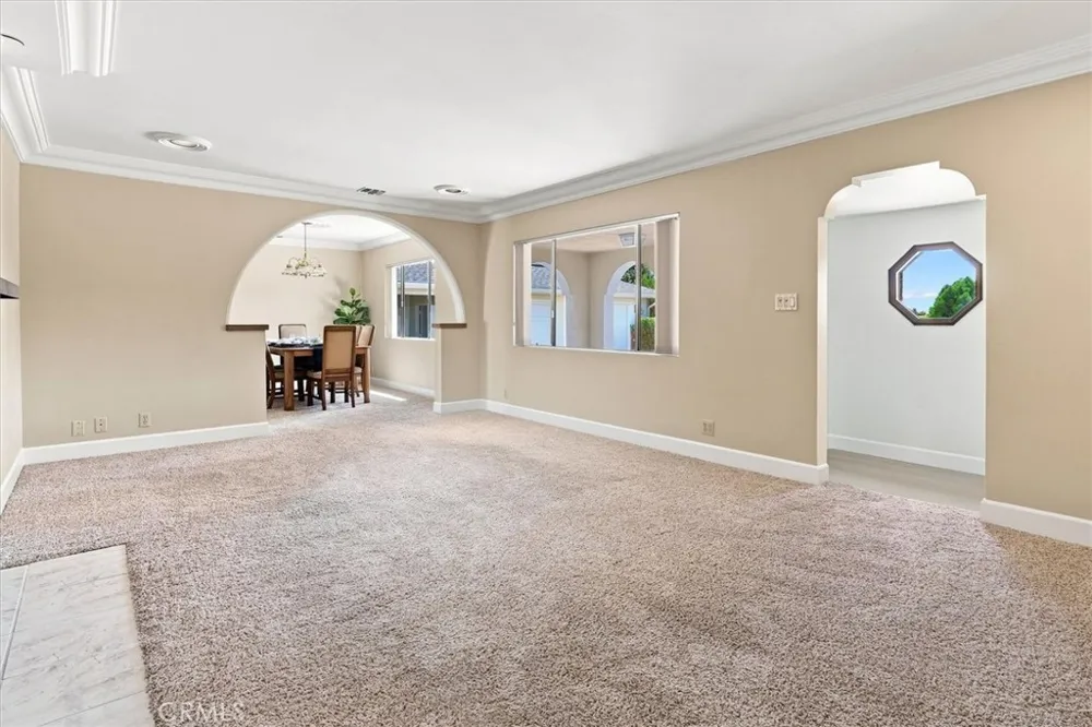 16017 Parthenia North Hills, CA 91343