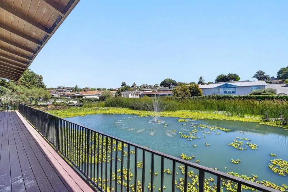 1 Crespi Way #1 Watsonville, CA 95076