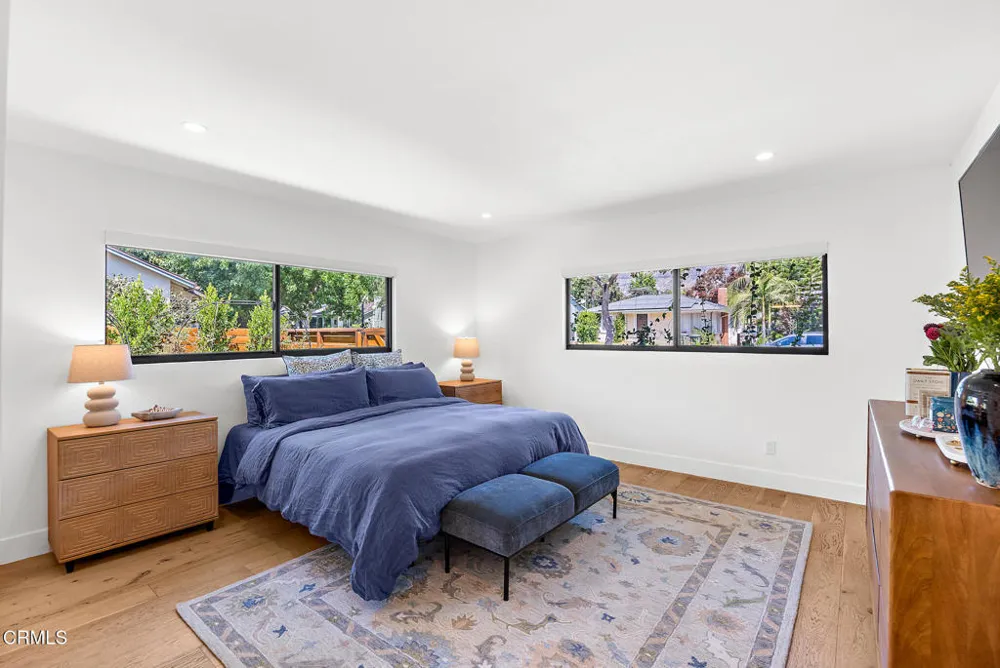 1201 Altadena Drive Pasadena, CA 91107
