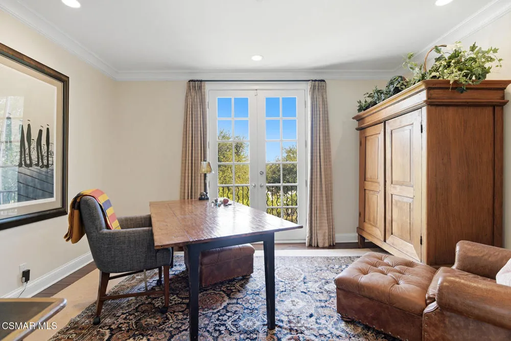 3039 Faringford Road Thousand Oaks, CA 91361