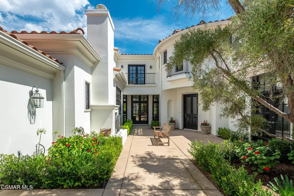 3039 Faringford Road Thousand Oaks, CA 91361