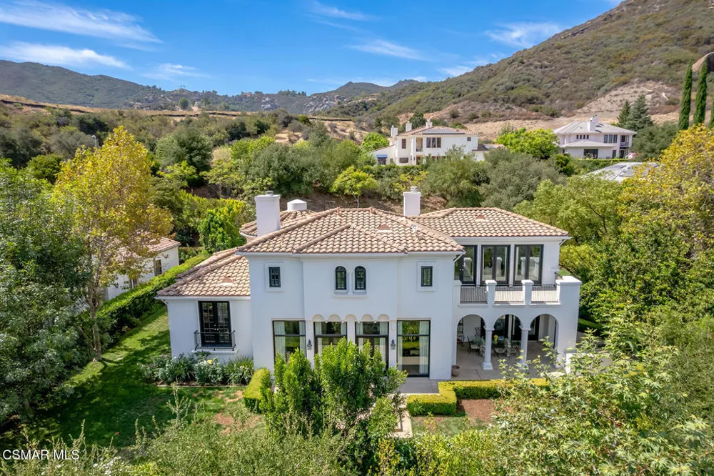 3039 Faringford Road Thousand Oaks, CA 91361