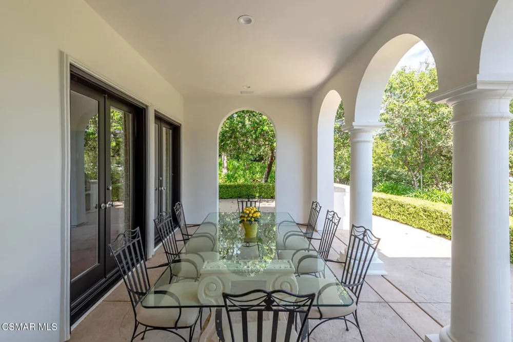 3039 Faringford Road Thousand Oaks, CA 91361