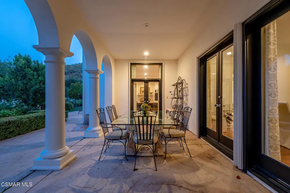3039 Faringford Road Thousand Oaks, CA 91361