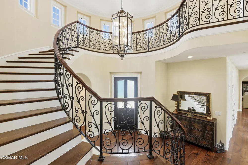3039 Faringford Road Thousand Oaks, CA 91361