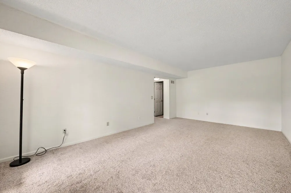 398 Rolling Meadows Drive Ann Arbor, MI 48103