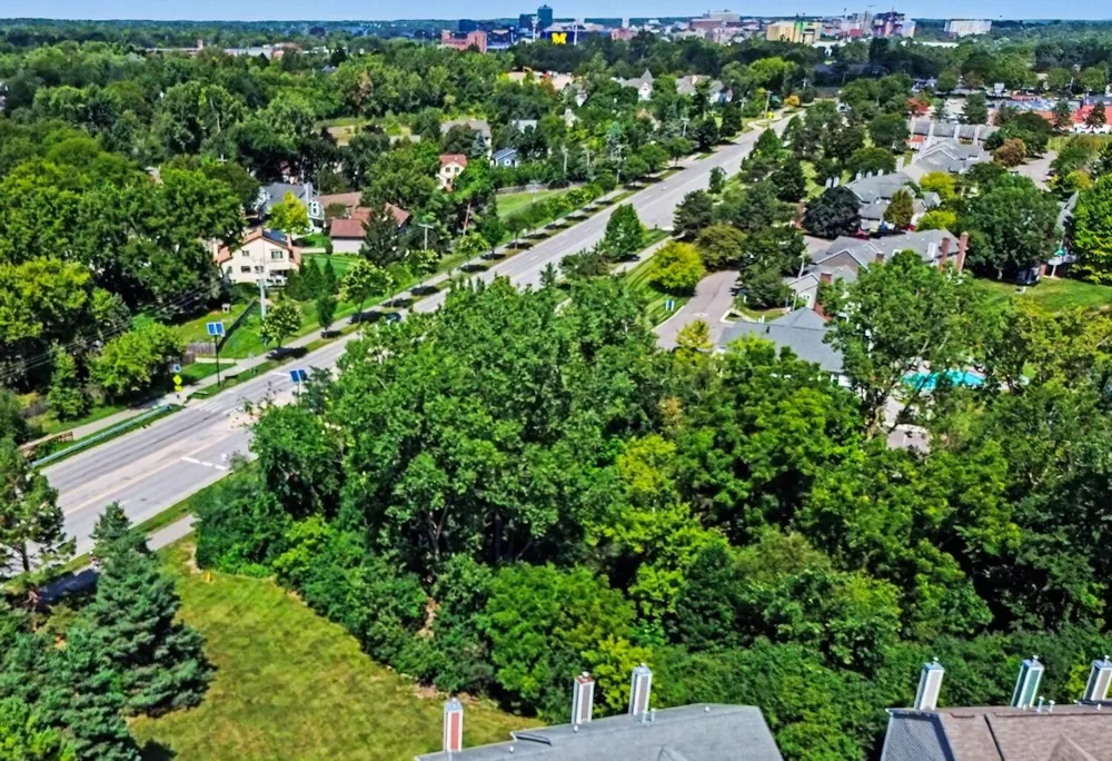 398 Rolling Meadows Drive Ann Arbor, MI 48103