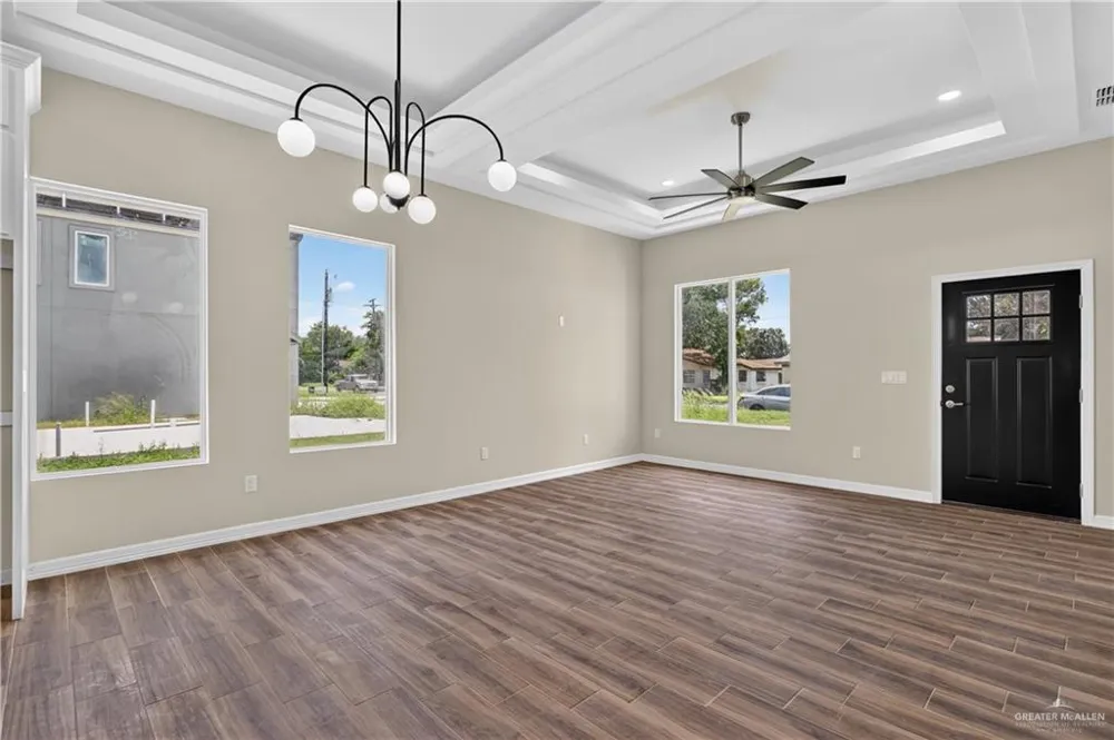 209 S 17th Street Donna, TX 78537