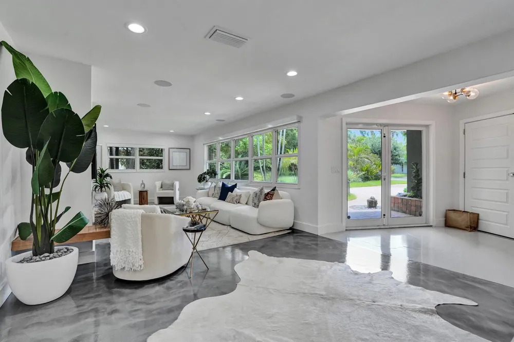 351 NW 32nd Court Oakland Park, FL 33309