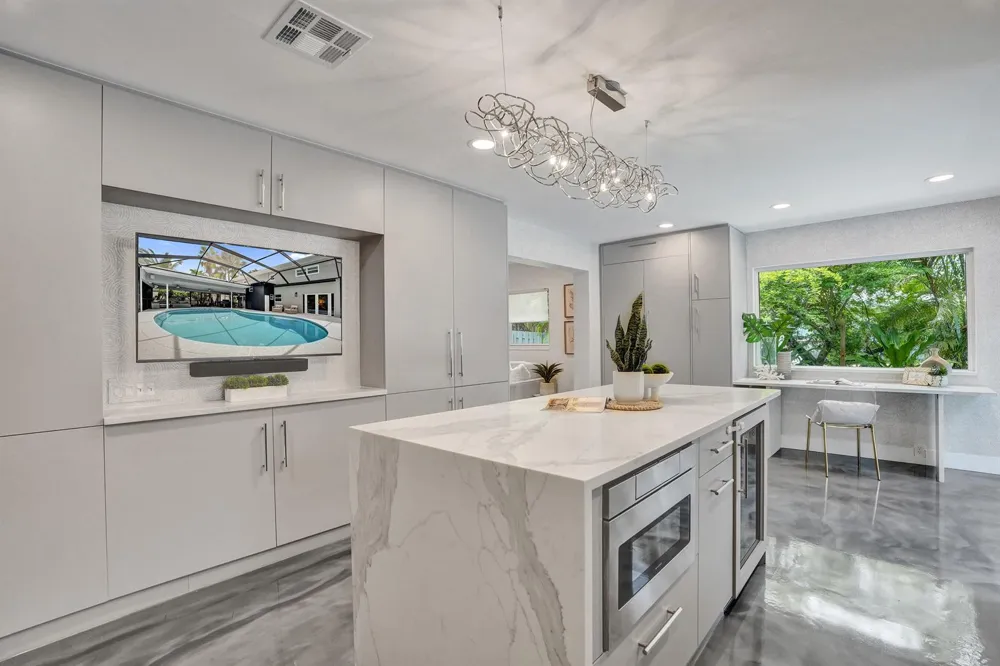 351 NW 32nd Court Oakland Park, FL 33309