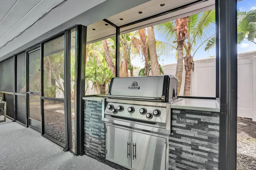 351 NW 32nd Court Oakland Park, FL 33309