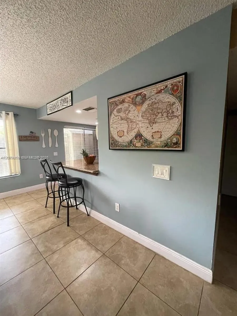 4825 SW 149th Ct #18B Miami, FL 33185