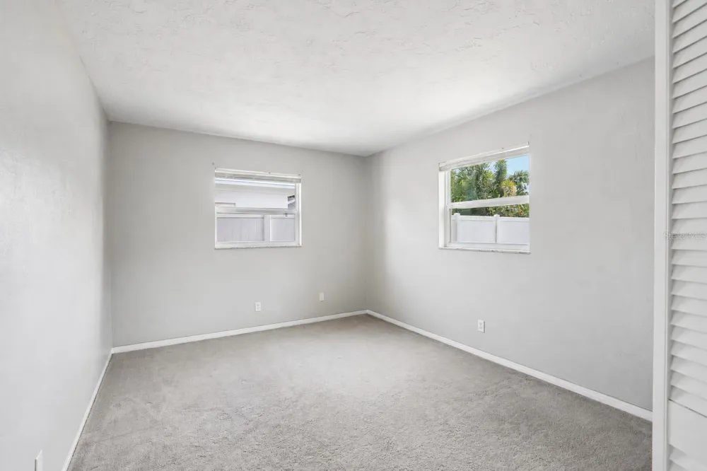 13178 88TH AVENUE Seminole, FL 33776