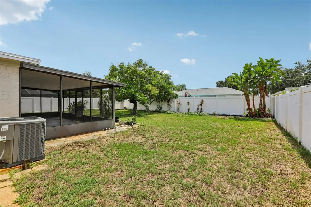 13178 88TH AVENUE Seminole, FL 33776