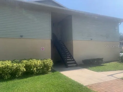 620 GOLDEN RAINTREE PLACE #620