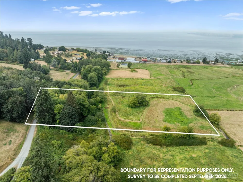 3327 Burley Road Clinton, WA 98236