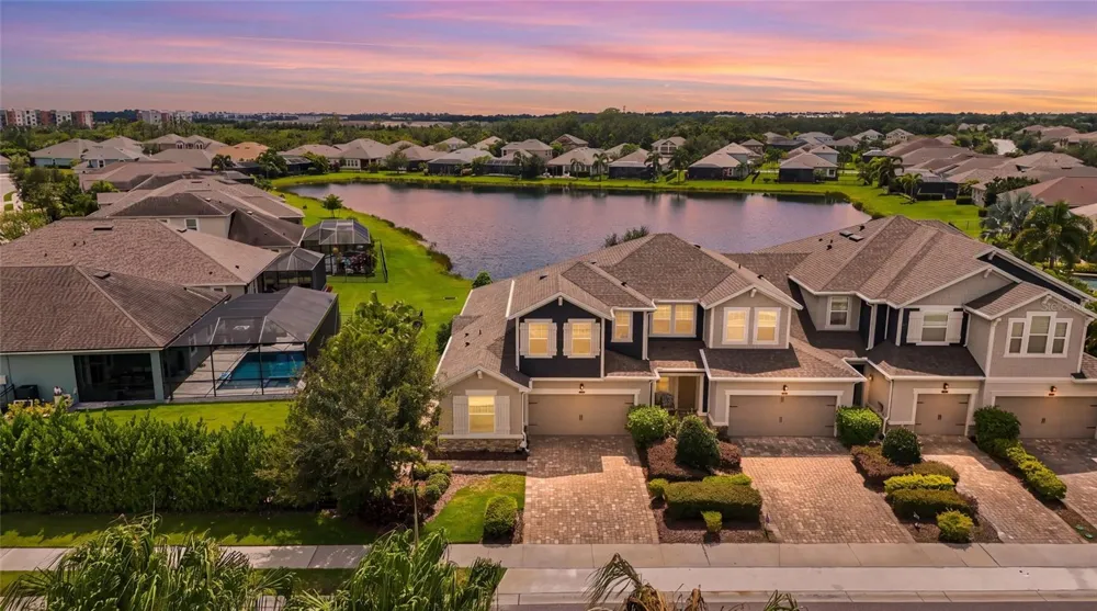 5353 BENTGRASS WAY Lakewood Ranch, FL 34211