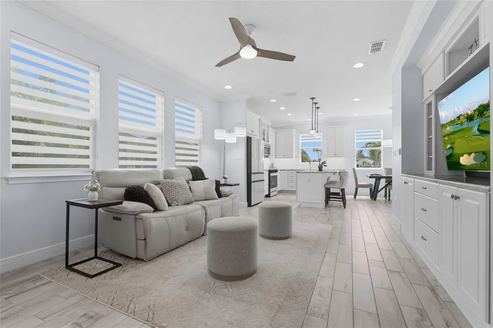 5353 BENTGRASS WAY Lakewood Ranch, FL 34211