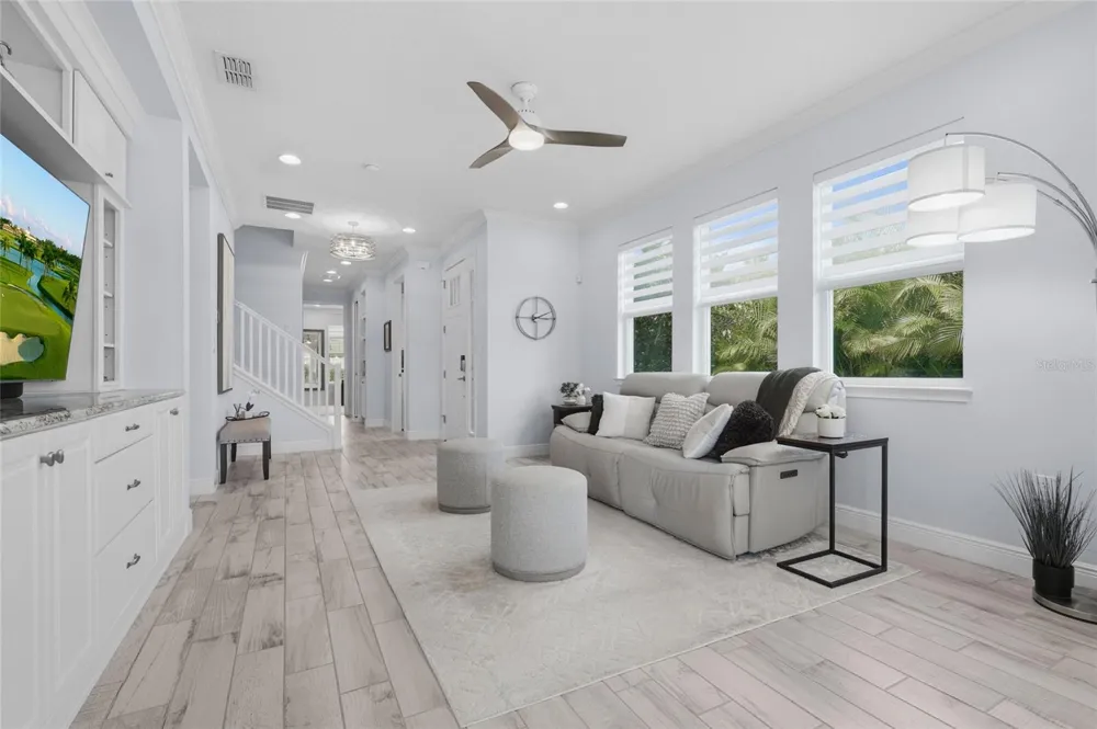 5353 BENTGRASS WAY Lakewood Ranch, FL 34211
