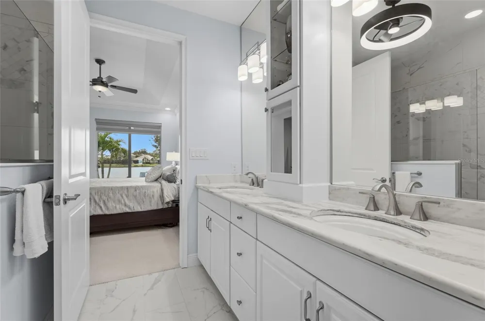 5353 BENTGRASS WAY Lakewood Ranch, FL 34211