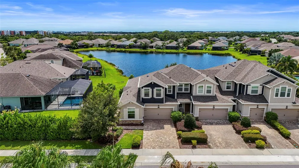 5353 BENTGRASS WAY Lakewood Ranch, FL 34211