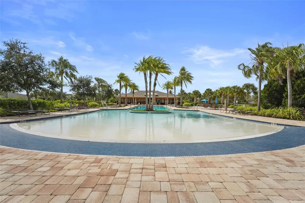 5353 BENTGRASS WAY Lakewood Ranch, FL 34211