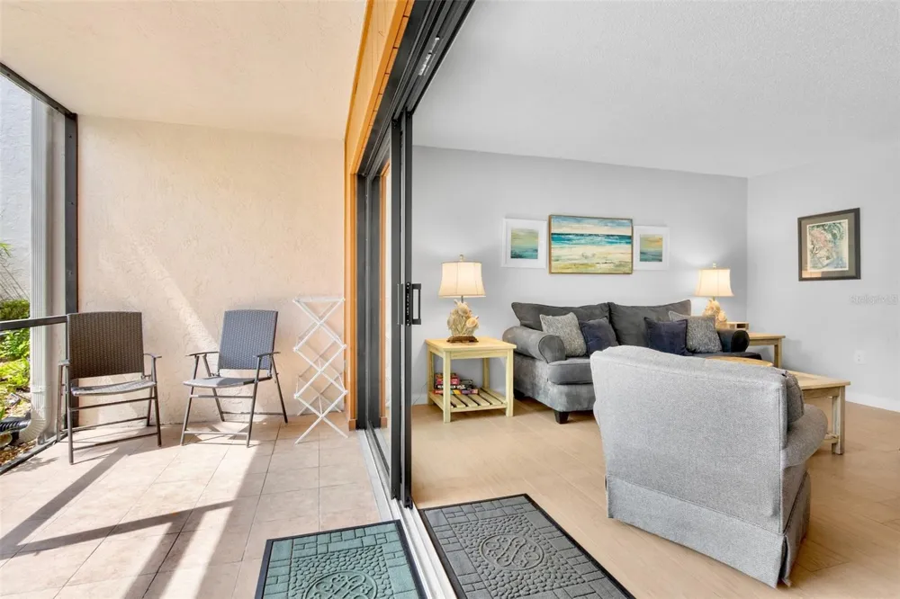 1600 COVE II PLACE #412 Sarasota, FL 34242