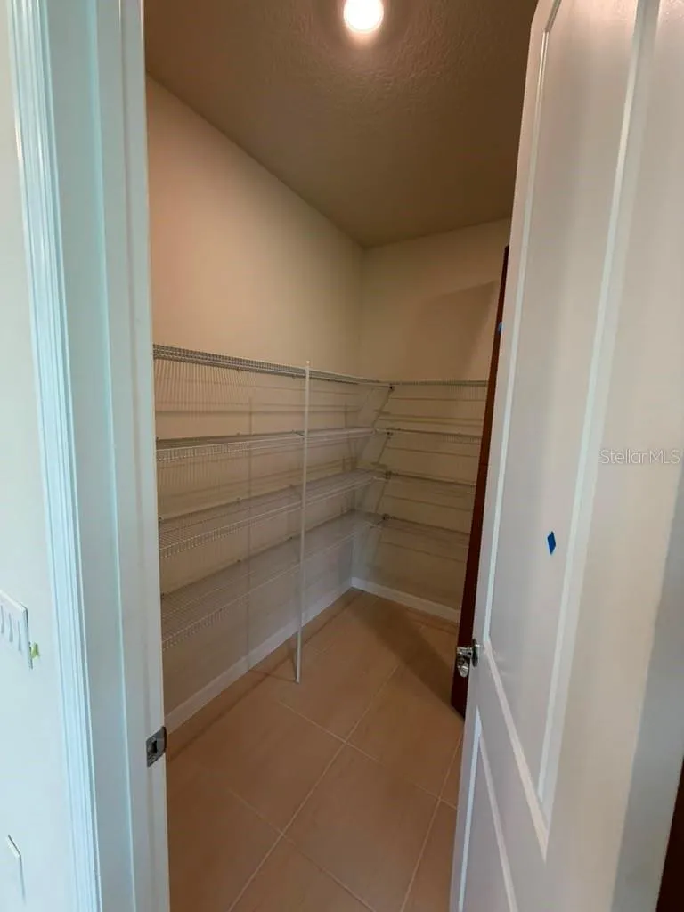 467 WINTER GROVE BOULEVARD Winter Garden, FL 34787