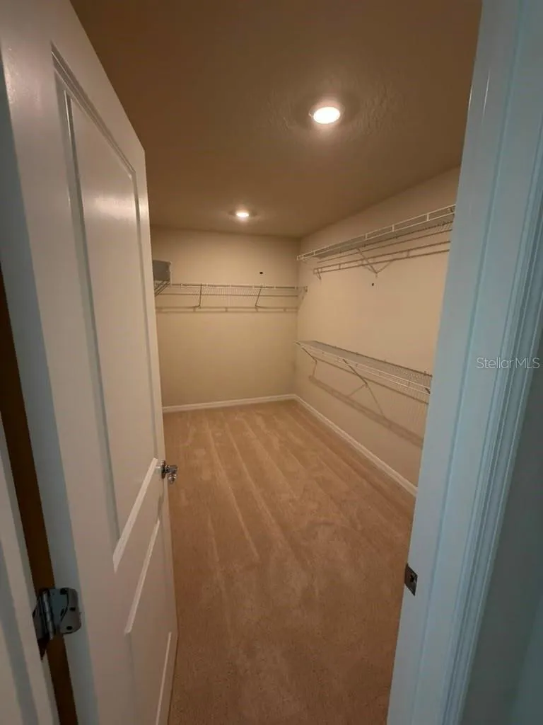 467 WINTER GROVE BOULEVARD Winter Garden, FL 34787