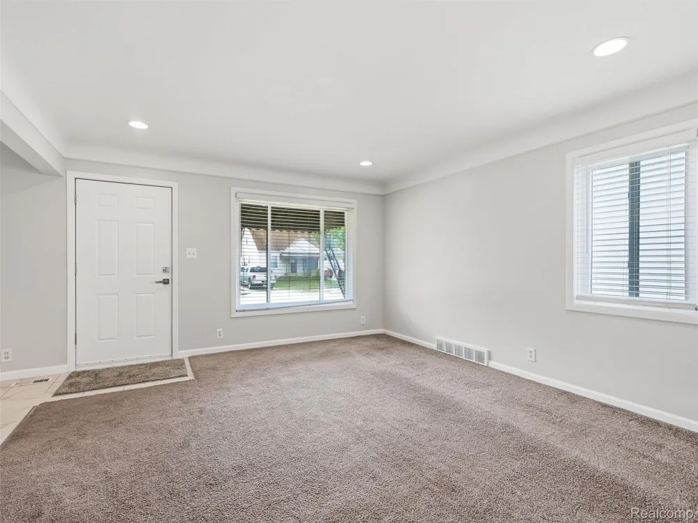 19831 Meier Road St Clair Shores City, MI 48081