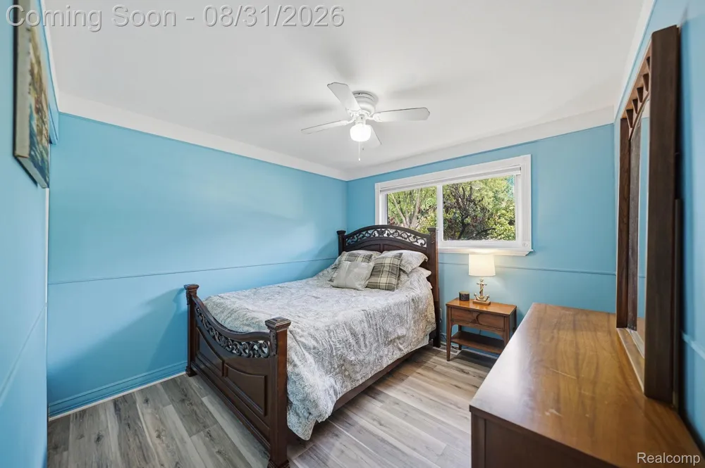 41231 MEMPHIS DRIVE Sterling Heights City, MI 48313