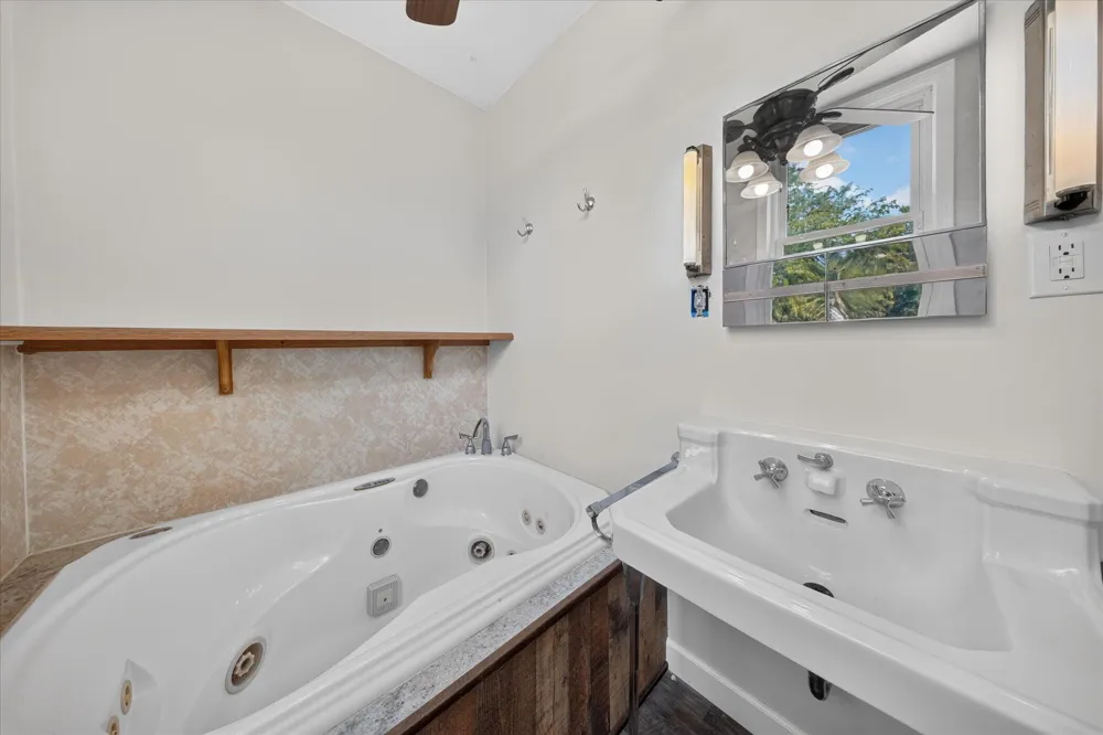 7866 Miami Avenue Monroe Charter Township, MI 48161