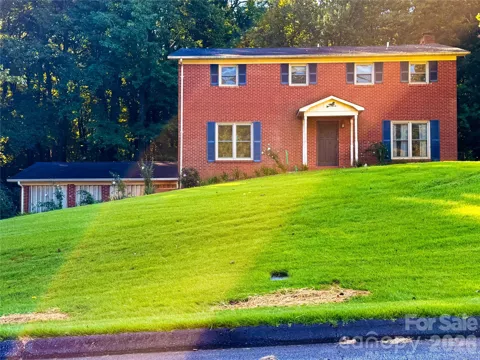 301 Starmount Drive