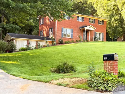 301 Starmount Drive