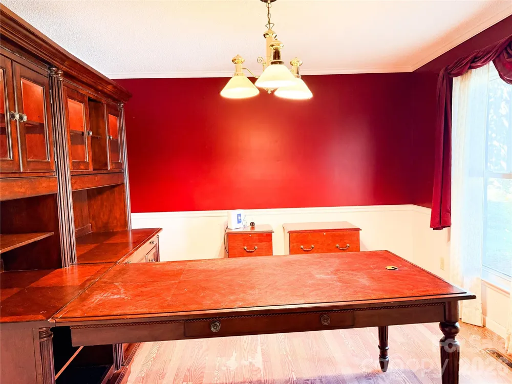 301 Starmount Drive Statesville, NC 28677