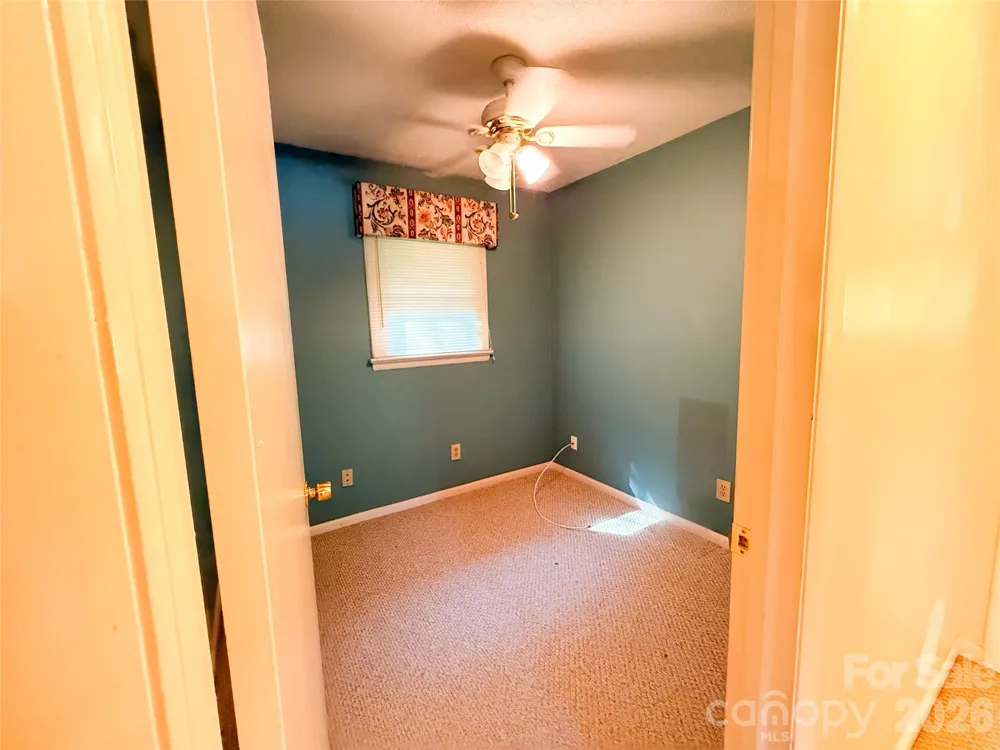 301 Starmount Drive Statesville, NC 28677