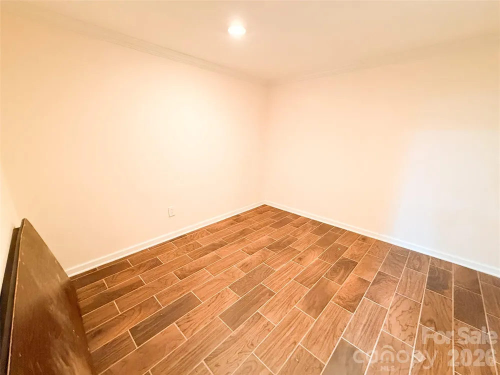 301 Starmount Drive Statesville, NC 28677