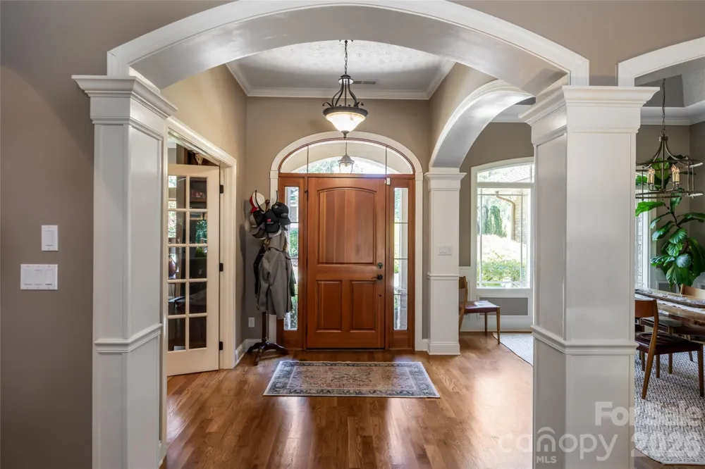 170 Cape Martin Circle Hendersonville, NC 28791