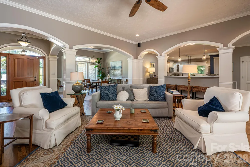 170 Cape Martin Circle Hendersonville, NC 28791