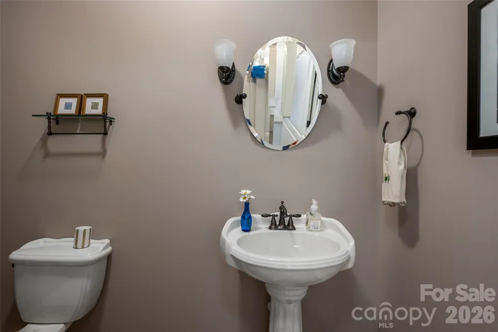170 Cape Martin Circle Hendersonville, NC 28791