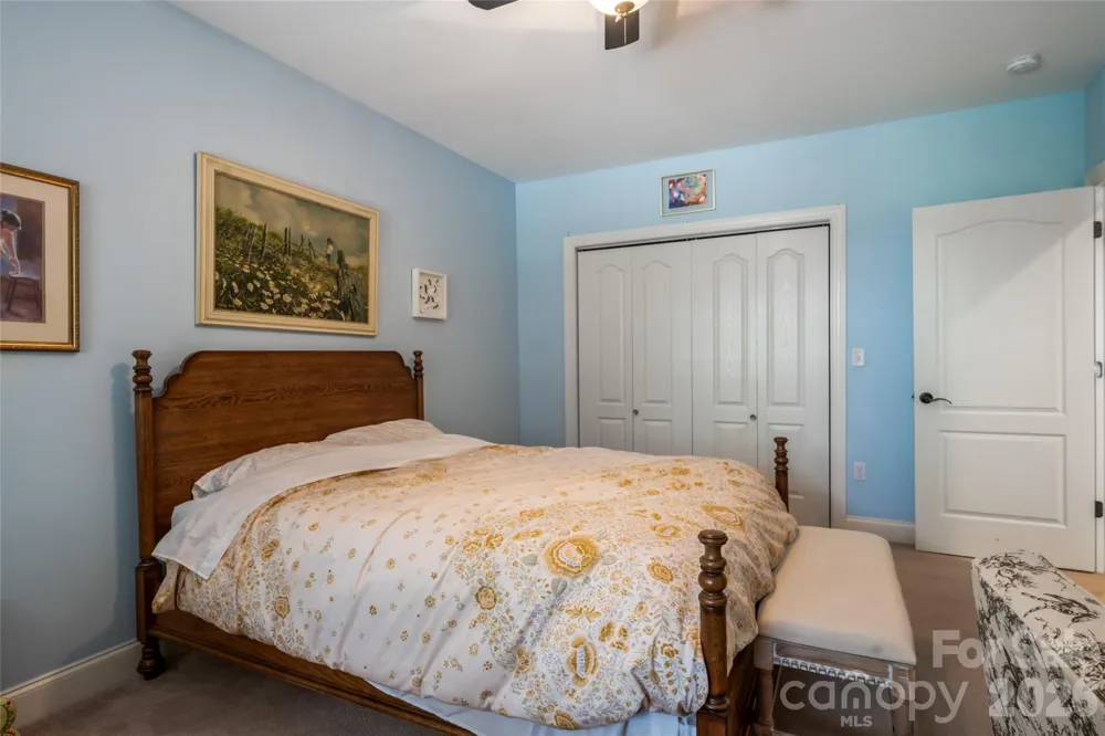 170 Cape Martin Circle Hendersonville, NC 28791