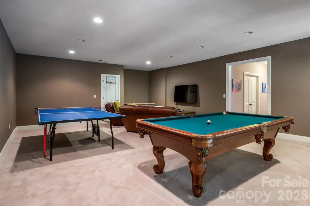 170 Cape Martin Circle Hendersonville, NC 28791