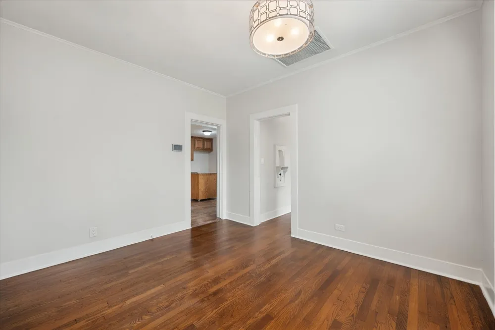 2620 S Adams Street Fort Worth, TX 76110
