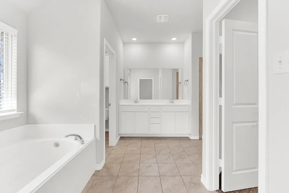 2138 Hobby Drive Forney, TX 75126