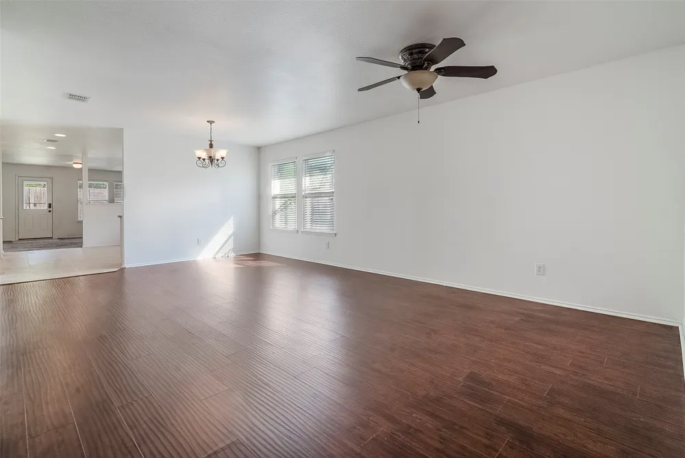 2901 Saddle Drive Denton, TX 76210