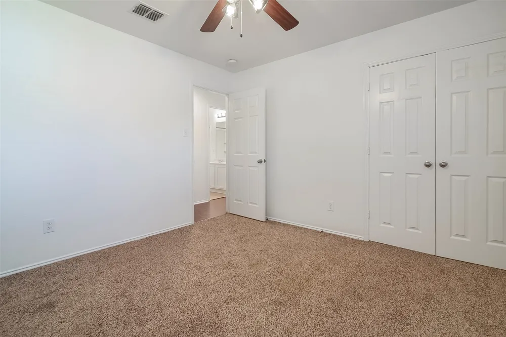 2901 Saddle Drive Denton, TX 76210