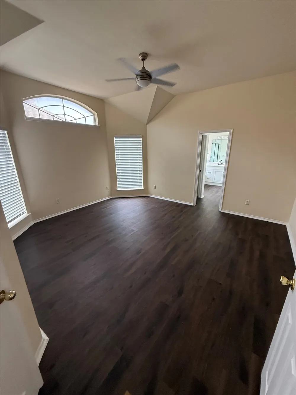 3860 Gillespie Drive Carrollton, TX 75010