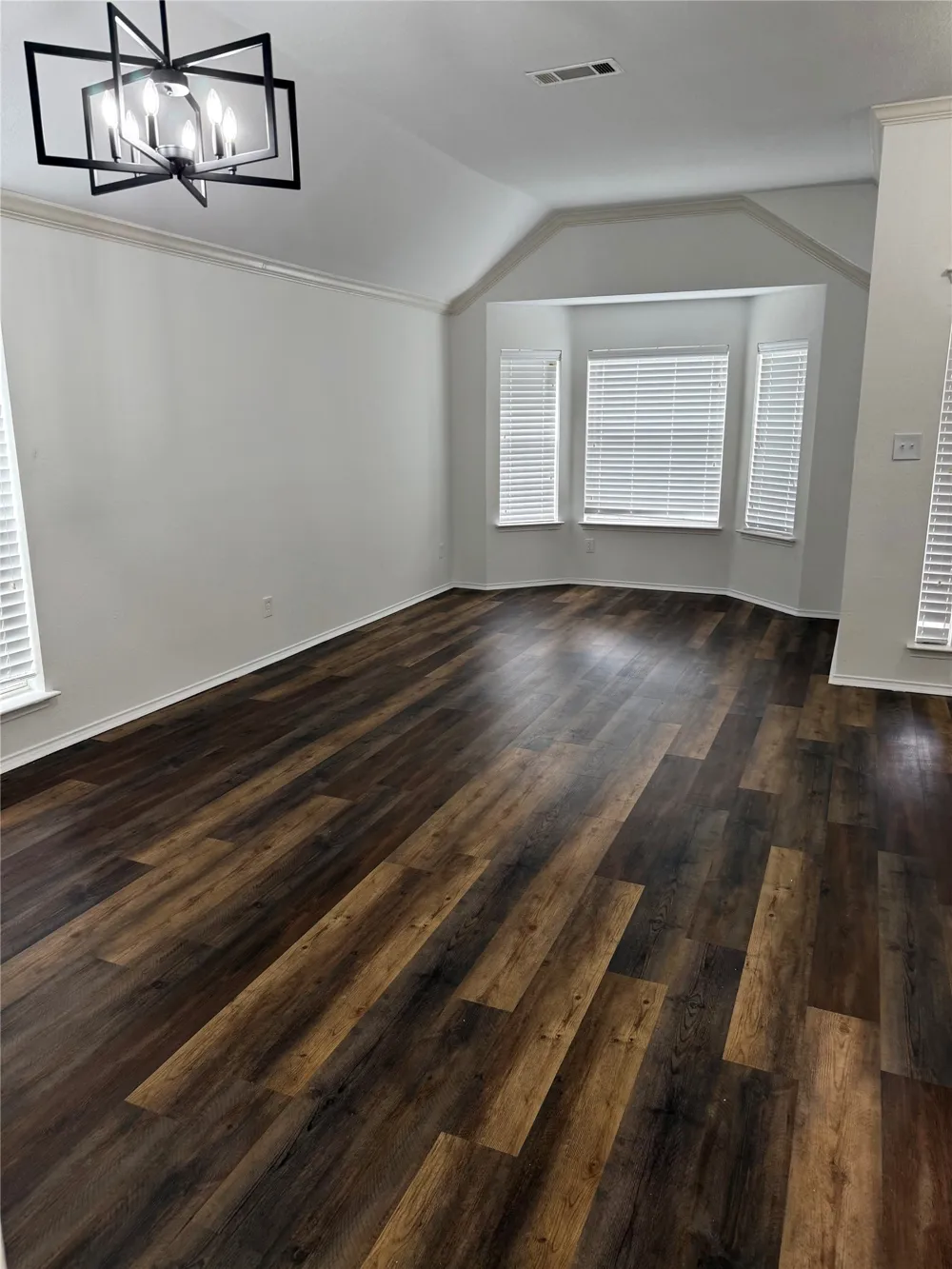 3860 Gillespie Drive Carrollton, TX 75010